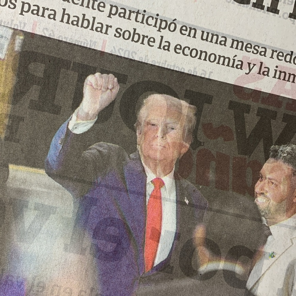 Election 2024 newspaper & magazine collectors items Kamala Harris & Trump fans - Picture 11 of 16